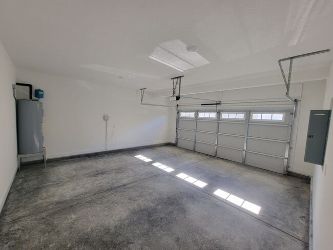 Building Photo - Baldwin Place - Columbia County