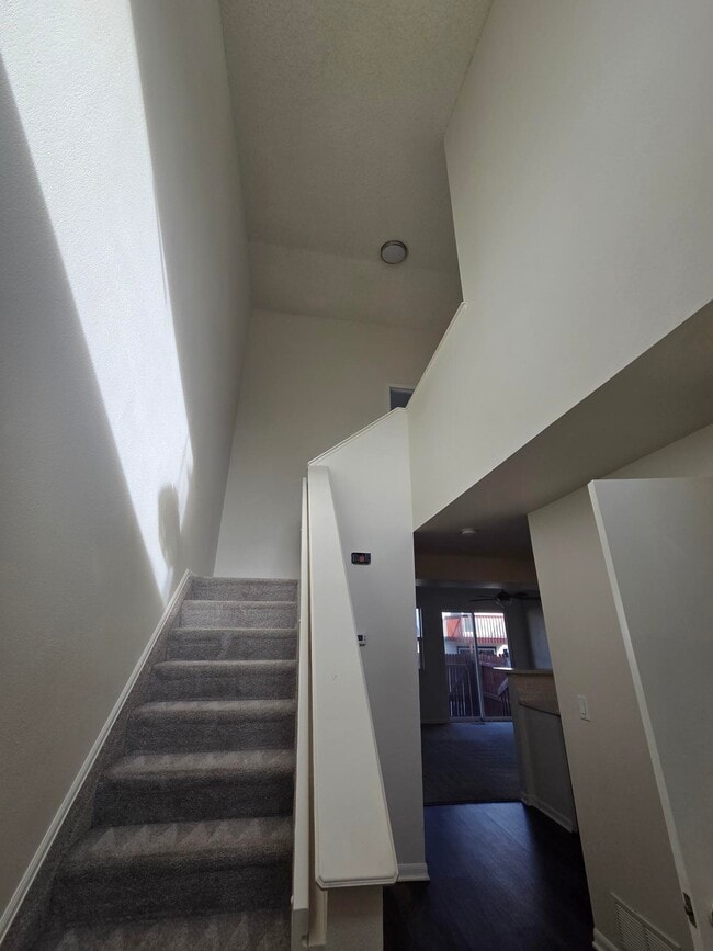 Building Photo - 3516 Atlantic Dr