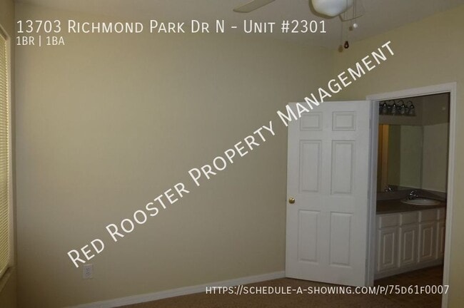 Building Photo - 13703 Richmond Park Dr N