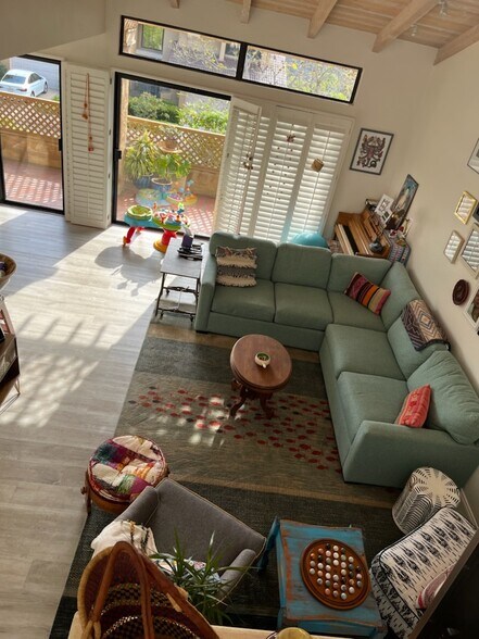 Living Room - 6625 Caminito Sinnecock