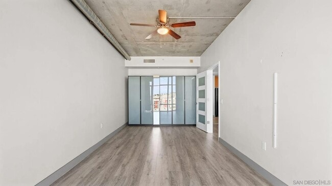 Building Photo - 1080 Park Blvd