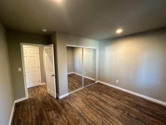 Building Photo - Charming 3 Bedroom 2 bathroom back house in the heart of San Diego's most desirable neighborhoods!