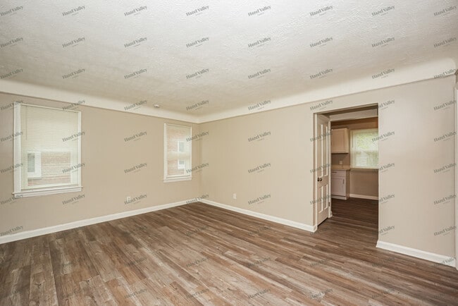 Building Photo - 4065 Bayard Rd