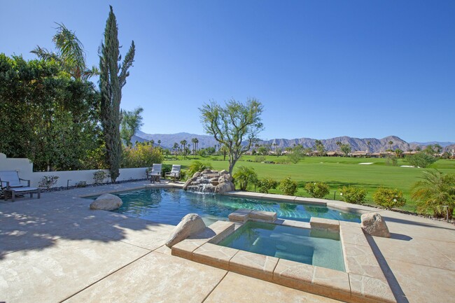 Building Photo - 79985 Rancho La Quinta Dr