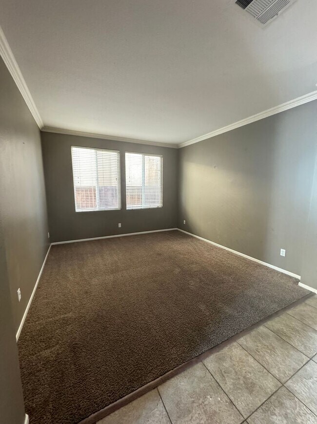 Building Photo - Beautiful Home in the Heart of Perris