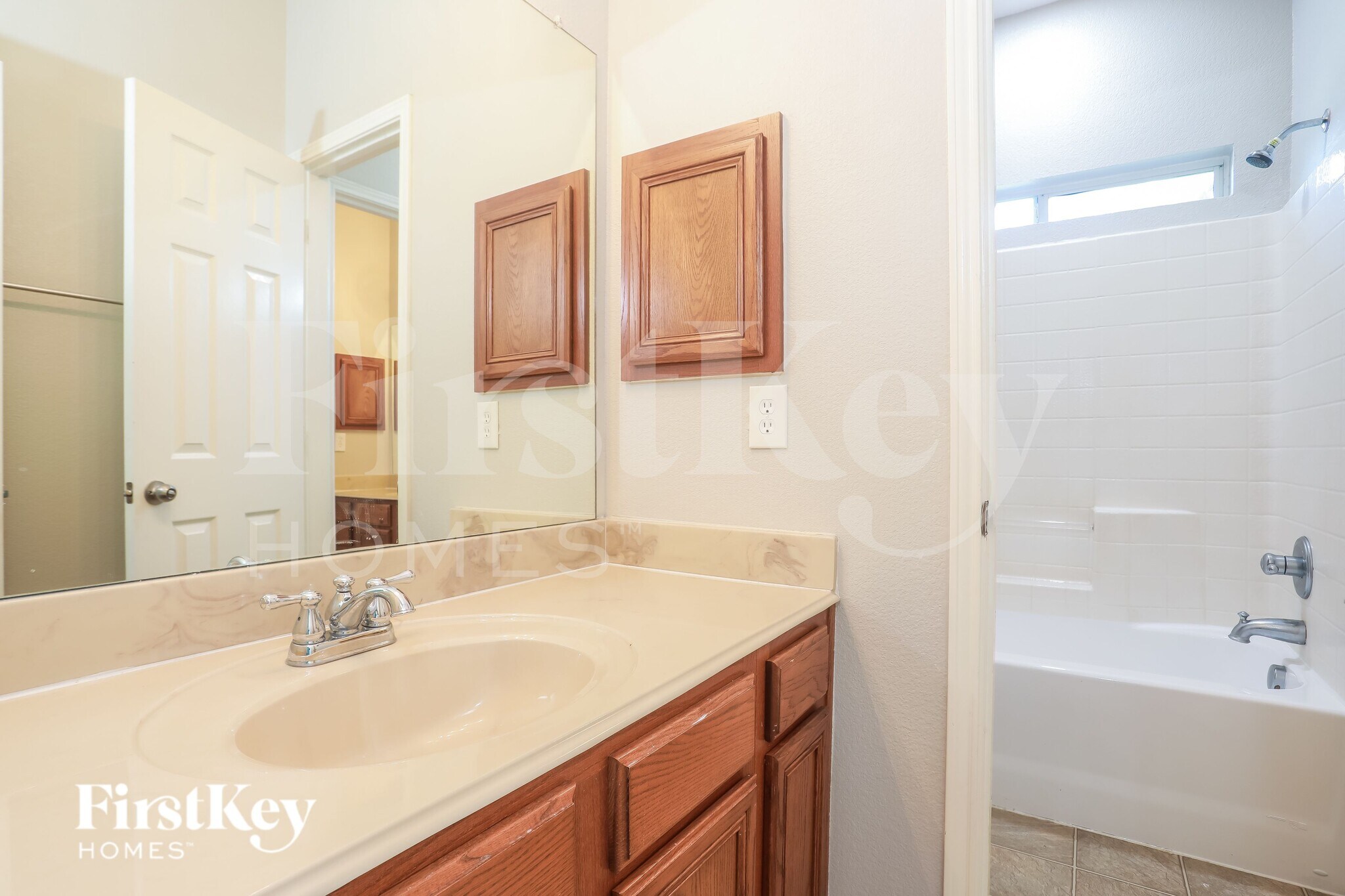 Building Photo - 1731 Vista Ridge Dr W