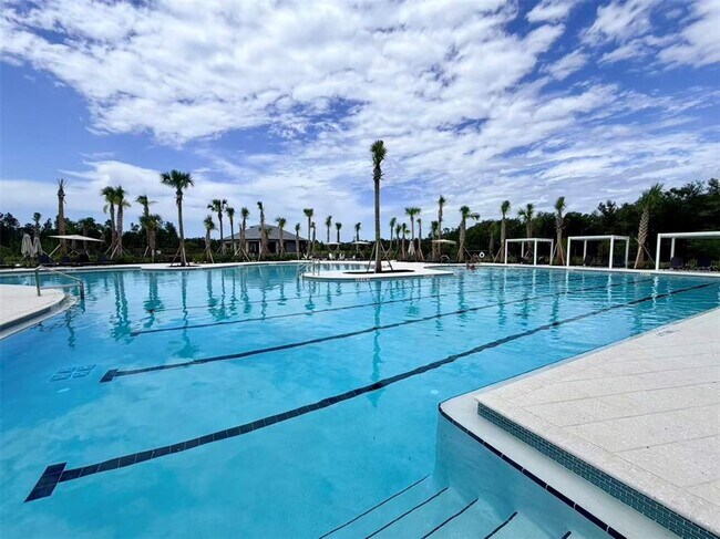 Building Photo - 1307 Broward Dr