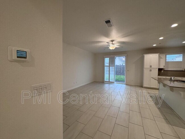 Building Photo - 4612 Irma Dr