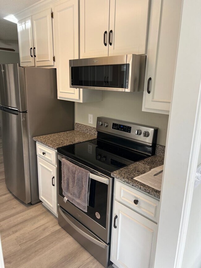 Building Photo - 140 Quail Run