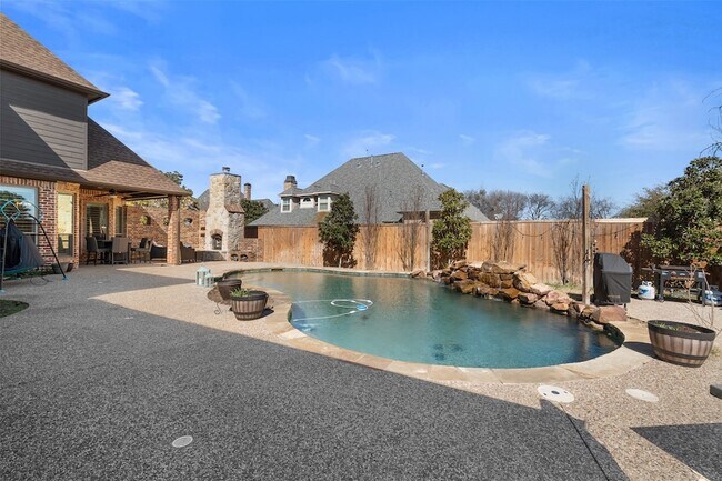 Building Photo - 1621 Hidden Bluff Ct