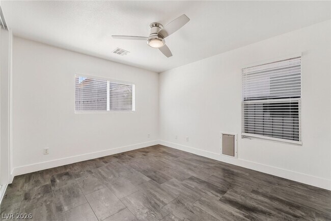 Building Photo - 9976 Perceval St