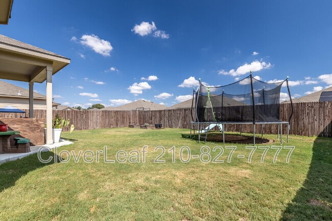 Building Photo - 709 Stonemanor Bay