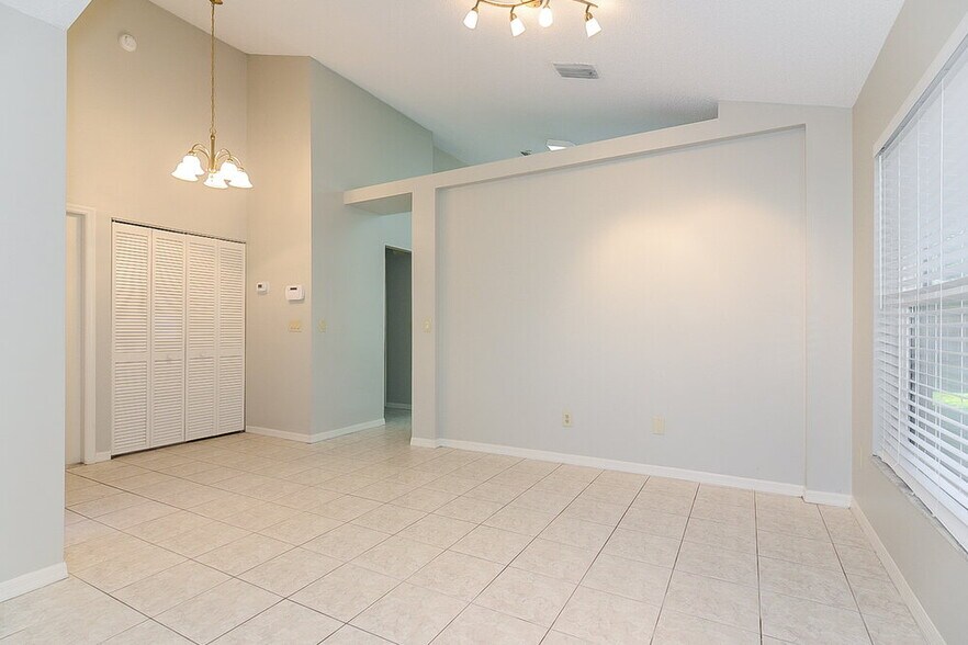 Building Photo - 13610 Colorado Pl