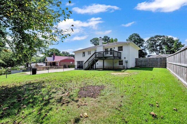 Building Photo - 1064 Caribbean Cir