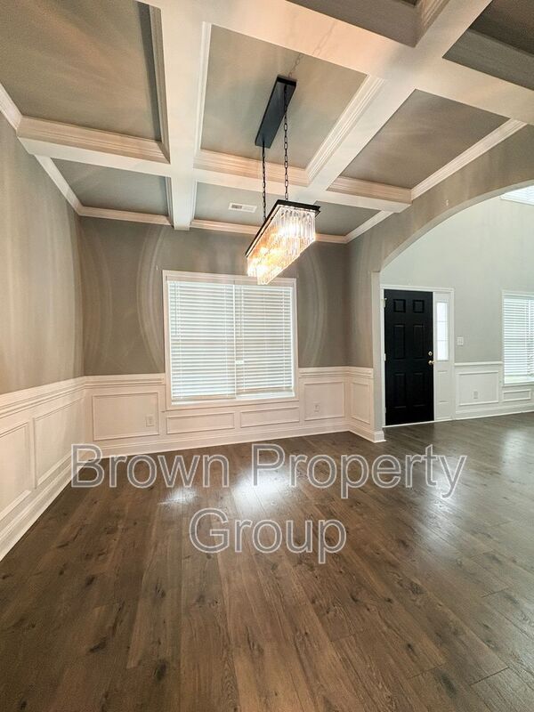 Building Photo - 179 Stafford Ave