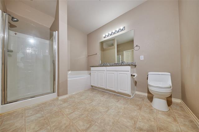 Building Photo - 4616 Brighton Dr