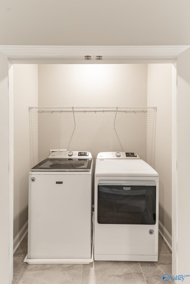 Building Photo - 21 Stone Mason Way NW