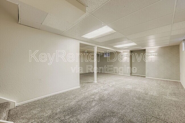 Building Photo - 1243 S Johnson Way