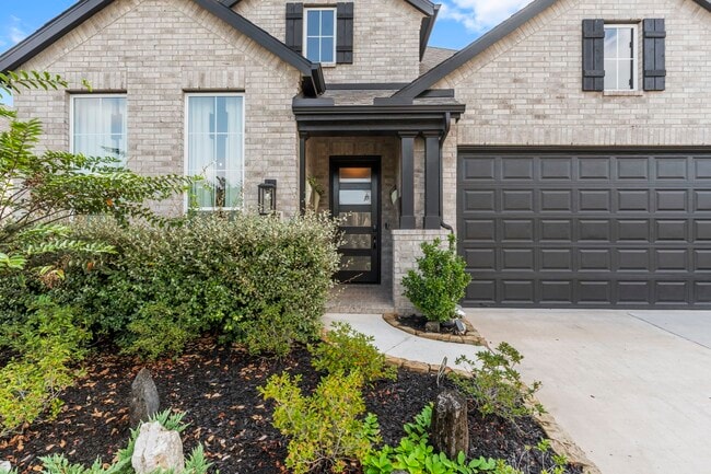 Building Photo - 17151 Sandstone St