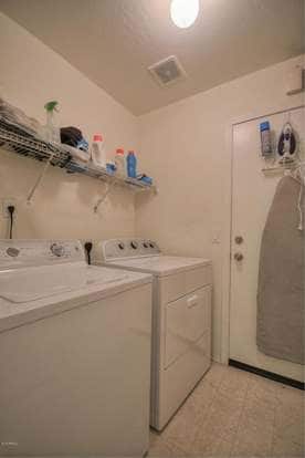 Building Photo - 14405 N 125th Dr