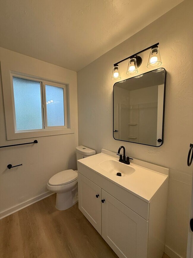 Building Photo - 4012so