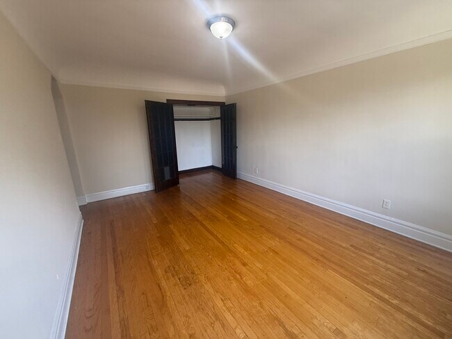 Building Photo - 3148 S Harlem Ave