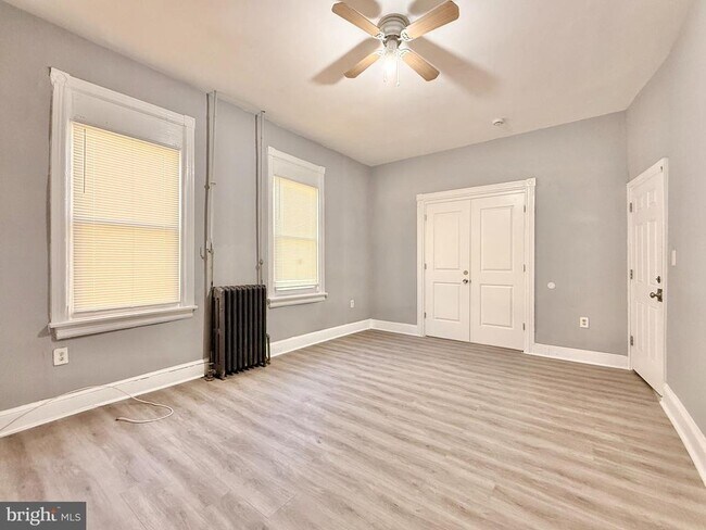 Building Photo - 840 Cumberland St