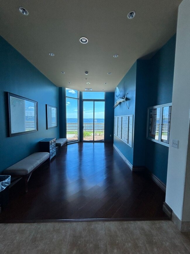 Building Photo - 6422 US-98
