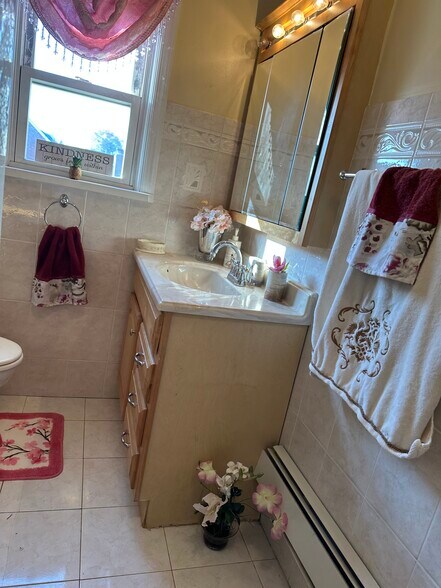 Building Photo - 269 N 1st Ave