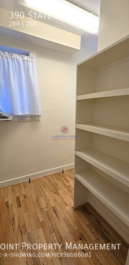 Building Photo - 390 State Street