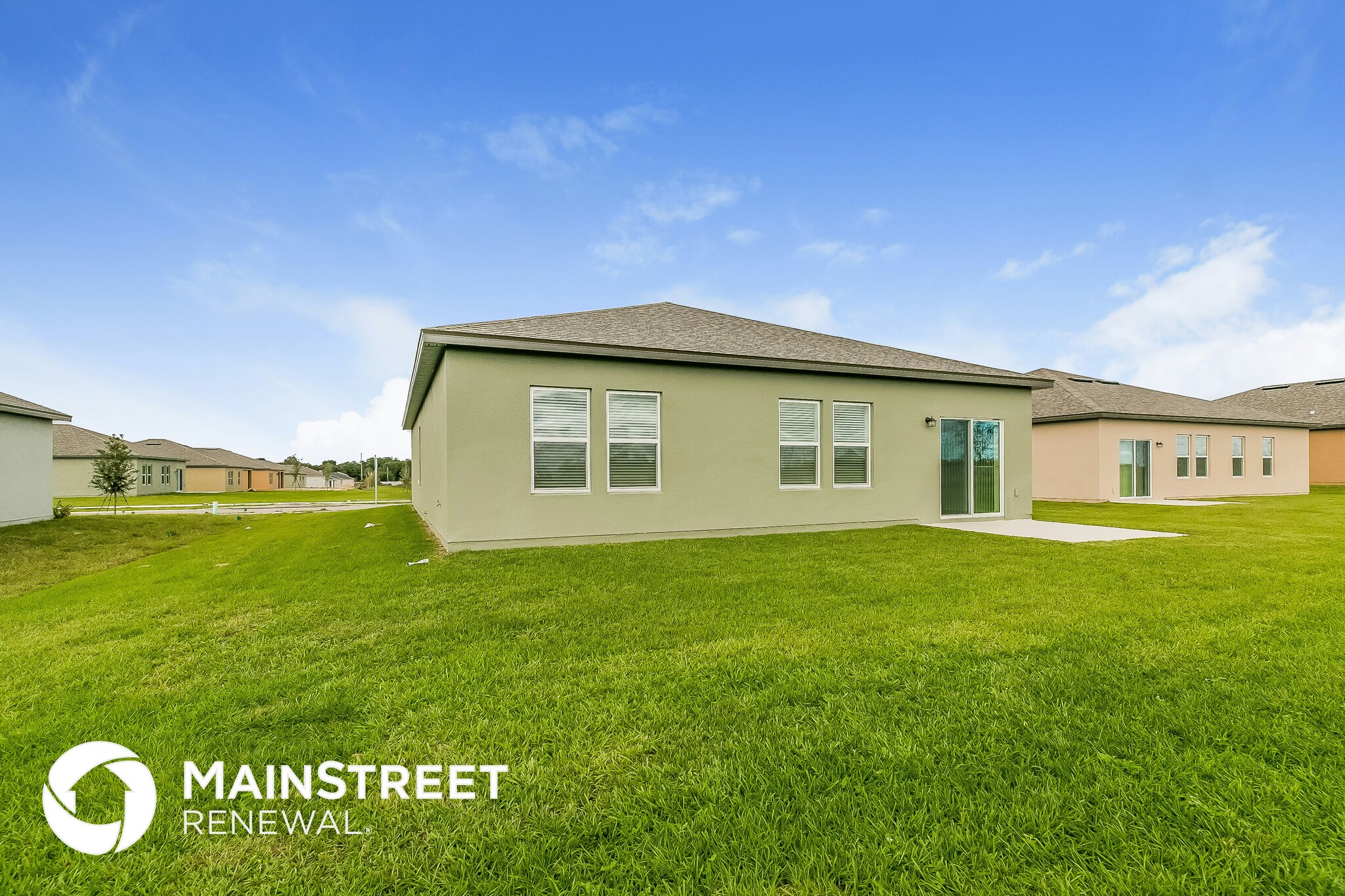 Building Photo - 194 Hidden Lk Lp