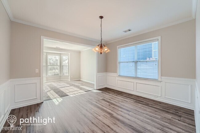 Building Photo - 4 br, 2.5 bath House - 188 Longwood Crossi...