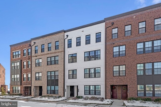 Building Photo - 43474 Danville Ter