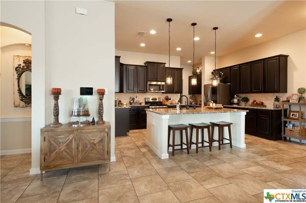 Building Photo - 5633 Briar Fld