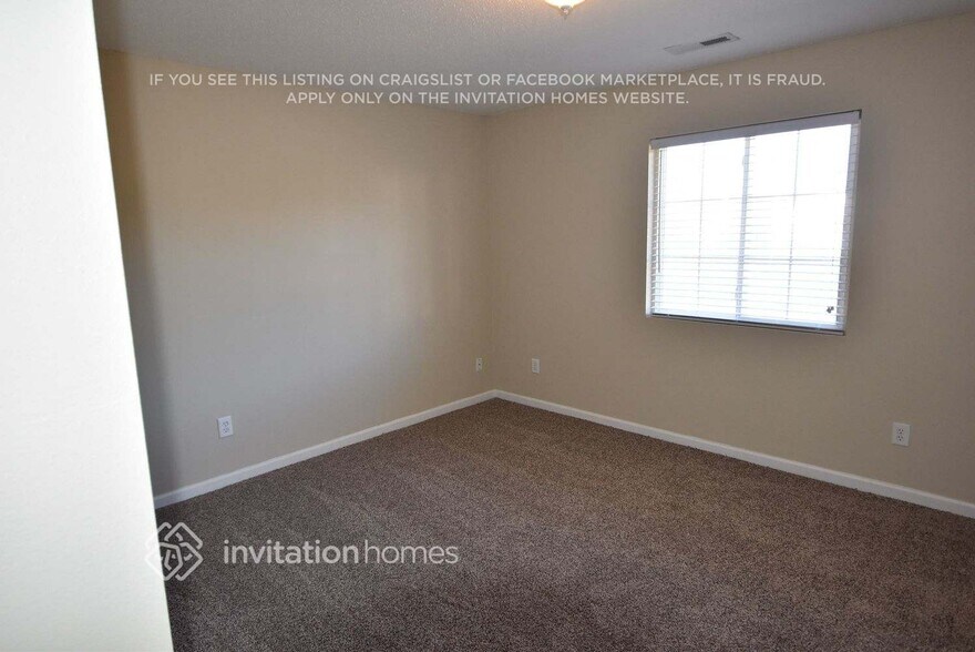 Building Photo - 715 Sunmeadow Dr