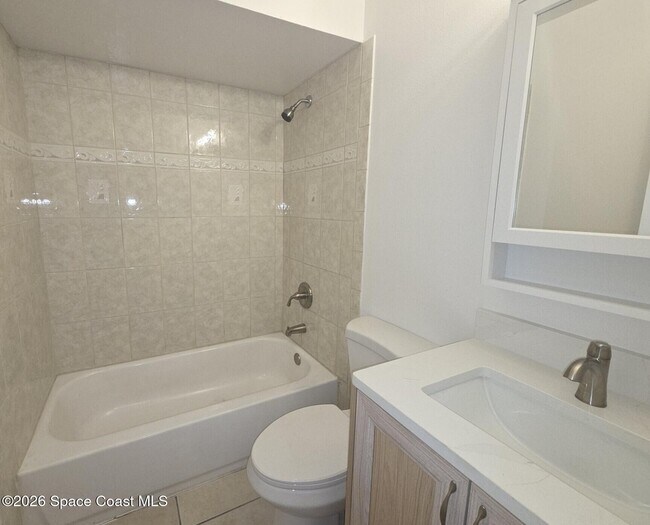 Building Photo - 6580 Floridana Ave