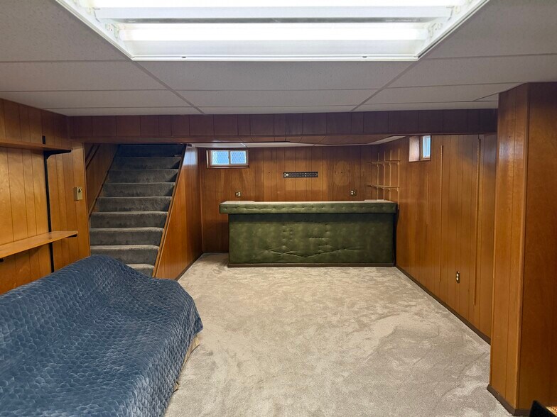 Building Photo - 152 Clover Ridge Dr