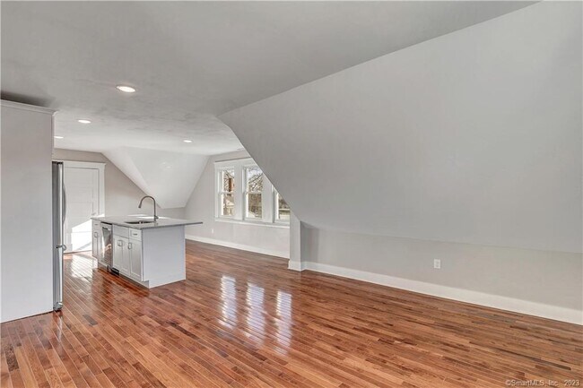 Building Photo - 22 Hubinger St