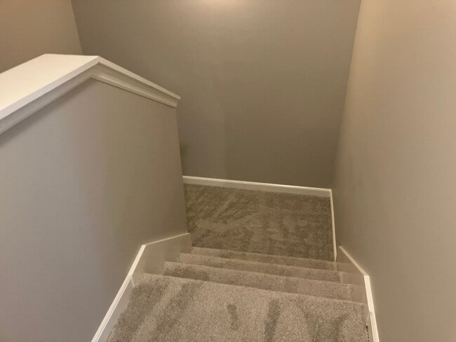 Building Photo - 2 Bedroom / 2.5 Bathroom @ Brighton Bay
