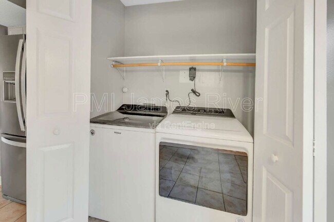 Building Photo - 3006 Creek Meadow Cir