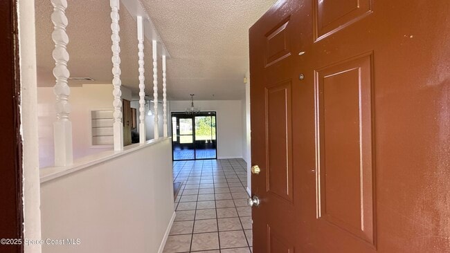 Building Photo - 3807 Jupiter Blvd SE