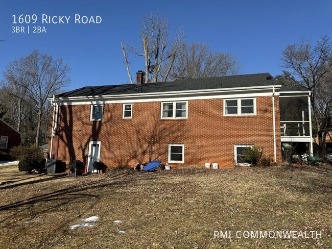 Building Photo - 1609 Ricky Rd