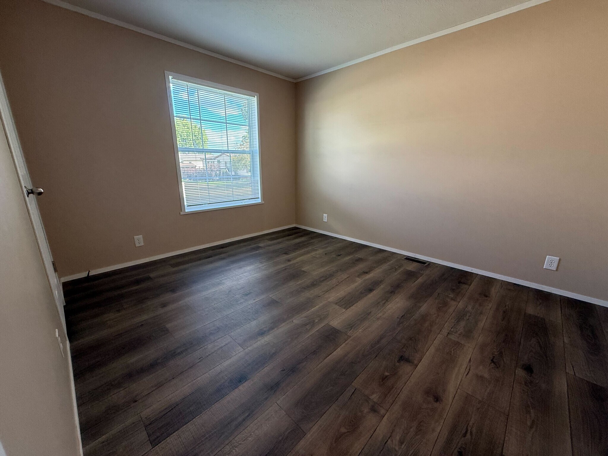 Building Photo - 12452 St James Ct