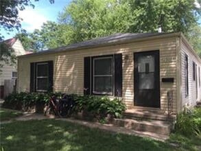 Building Photo - 2307 37th St