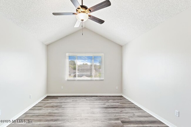 Building Photo - 2887 Lantana Lakes Dr