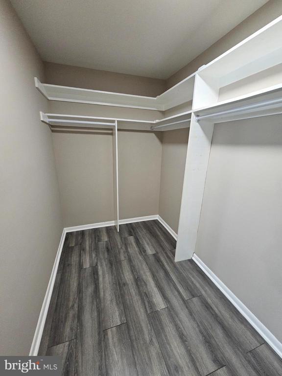 Building Photo - 6711 Park Heights Ave