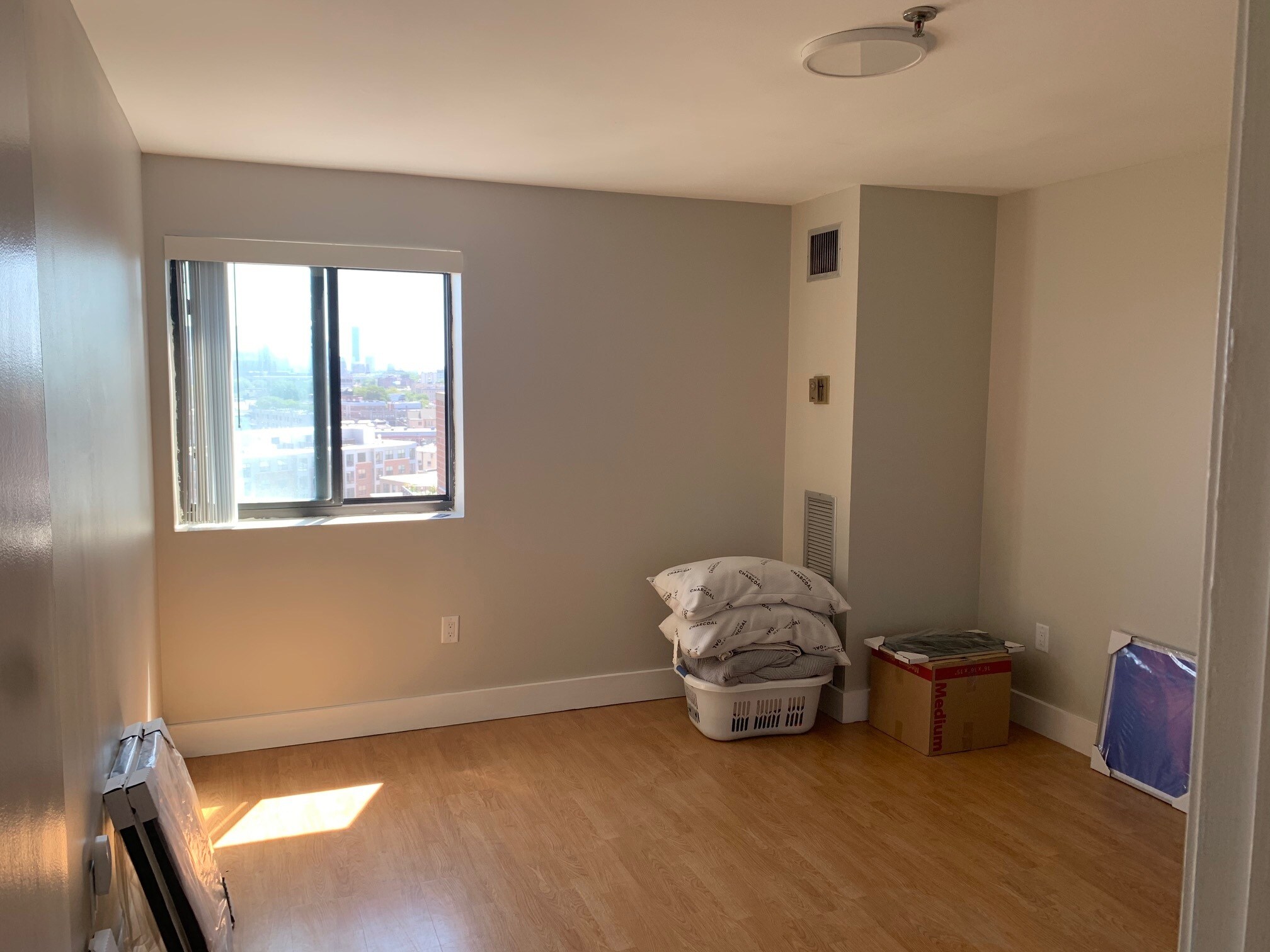 Bedroom 2 - 15 North Beacon St