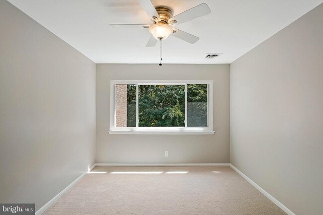 Building Photo - 11069 Saffold Way