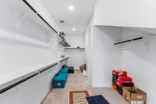 Building Photo - 3125 Stingray Cv Dr