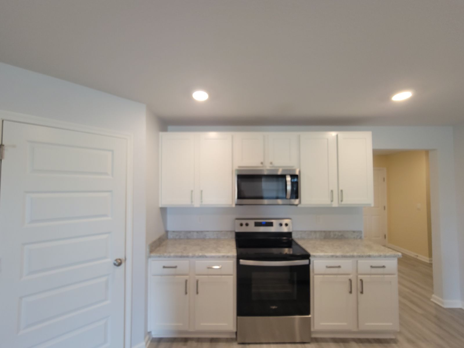 Building Photo - 6585 Slabinski Ln